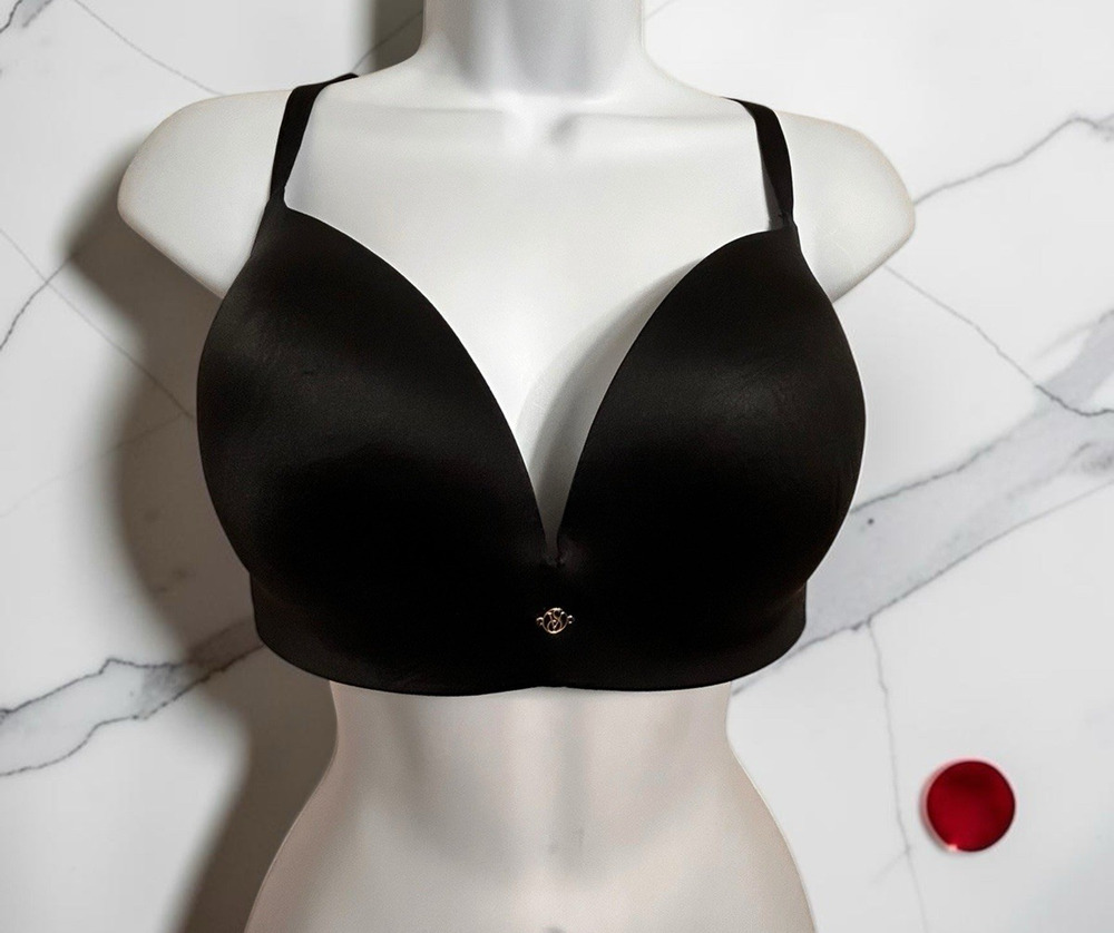 Victoria's Secret So Obsessed Smooth Wireless Push-Up Bra Sz 36D Black Padding